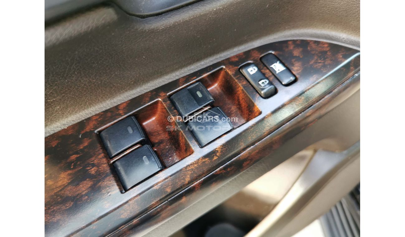 Toyota Land Cruiser GXR 4.0 FACELIFTED / LIMGENE BODY KIT / TESLA DVD / LEATHER SEATS & SUNROOF( LOT # 7796)