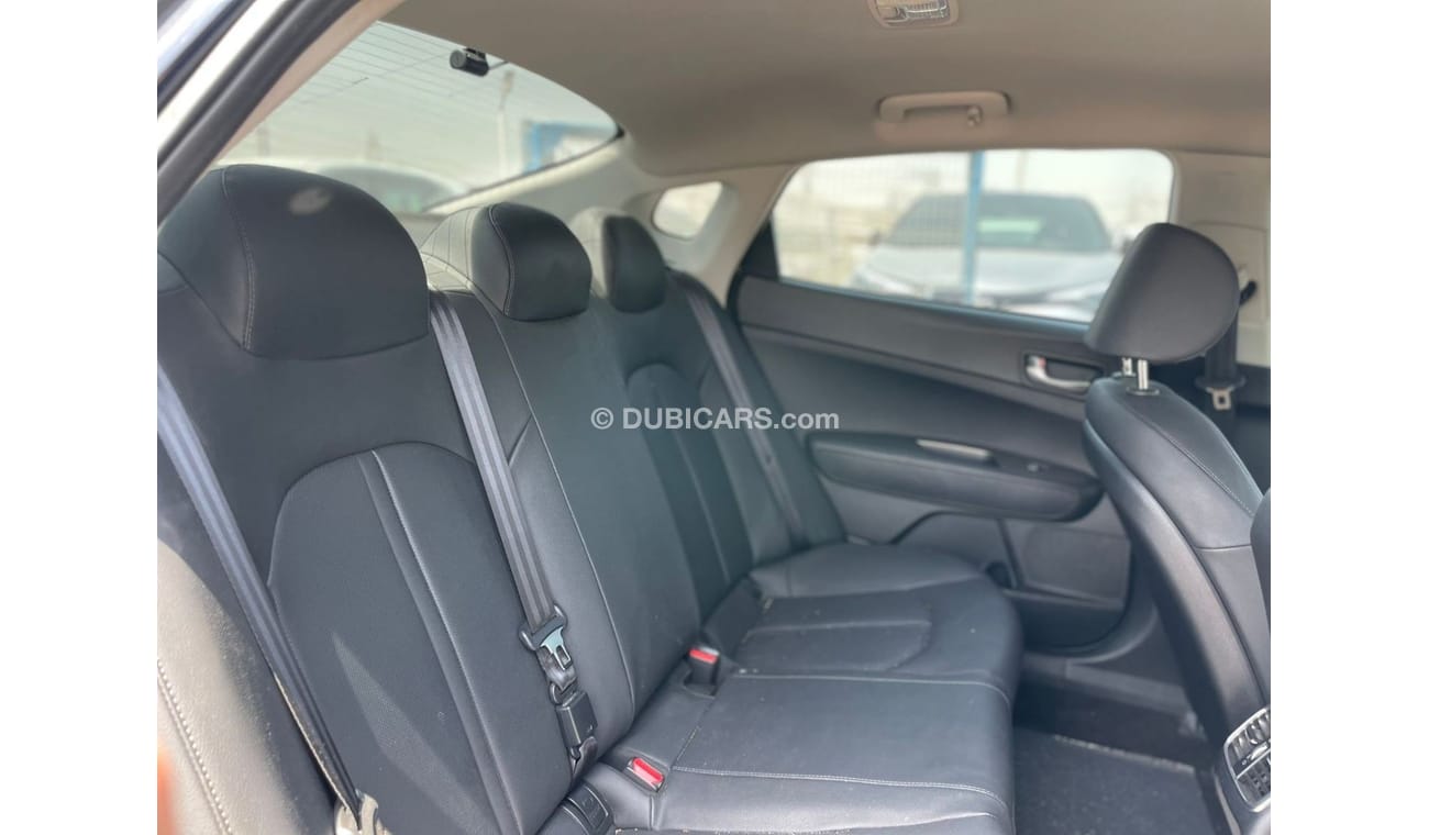 Kia K5 KIA K5 2.0L DISLIE 2019