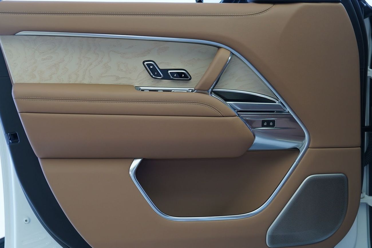 Land Rover Range Rover SV Autobiography P530 4.4L