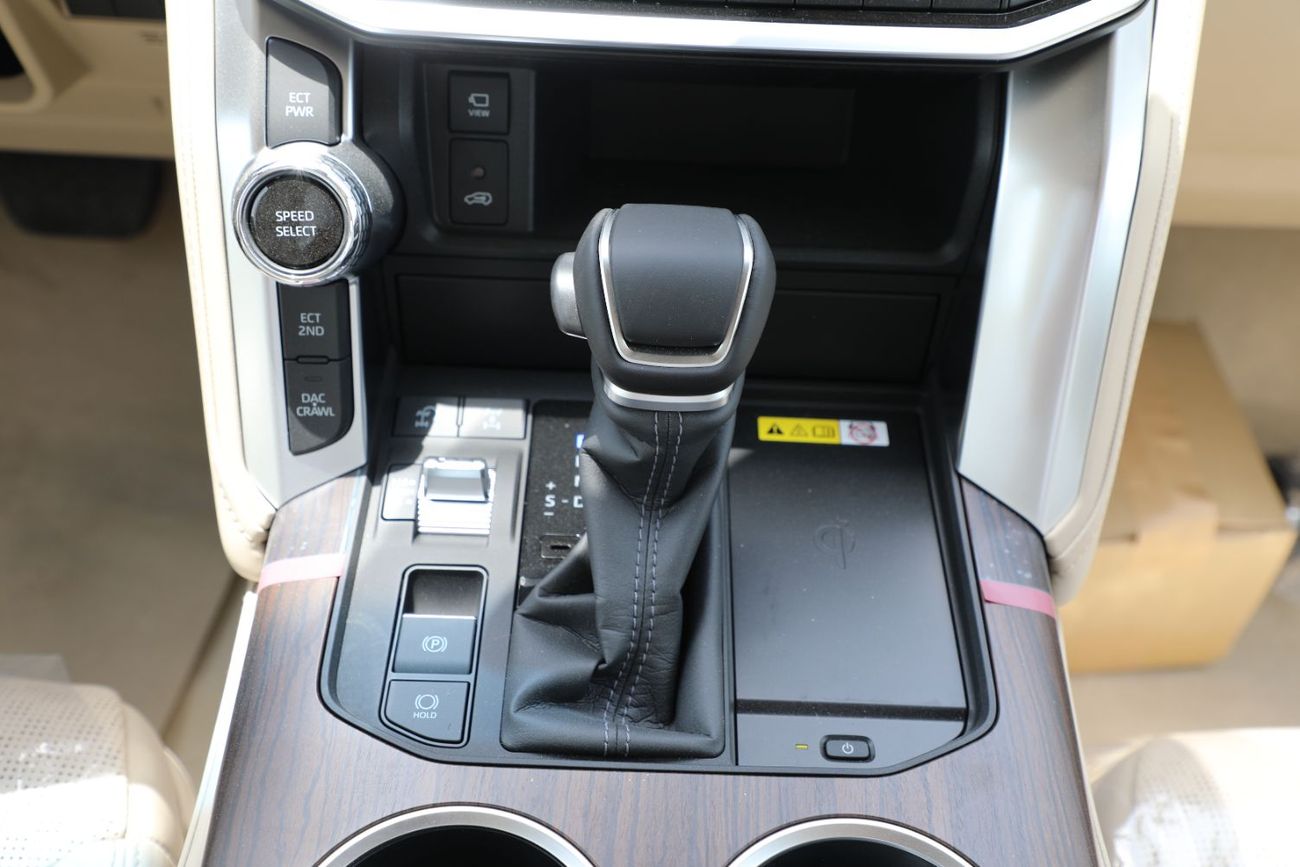 تويوتا لاند كروزر VX, 4.0L, 4x4