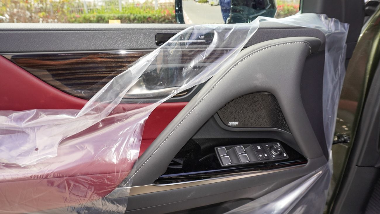 Lexus LX 600 3.5L V6