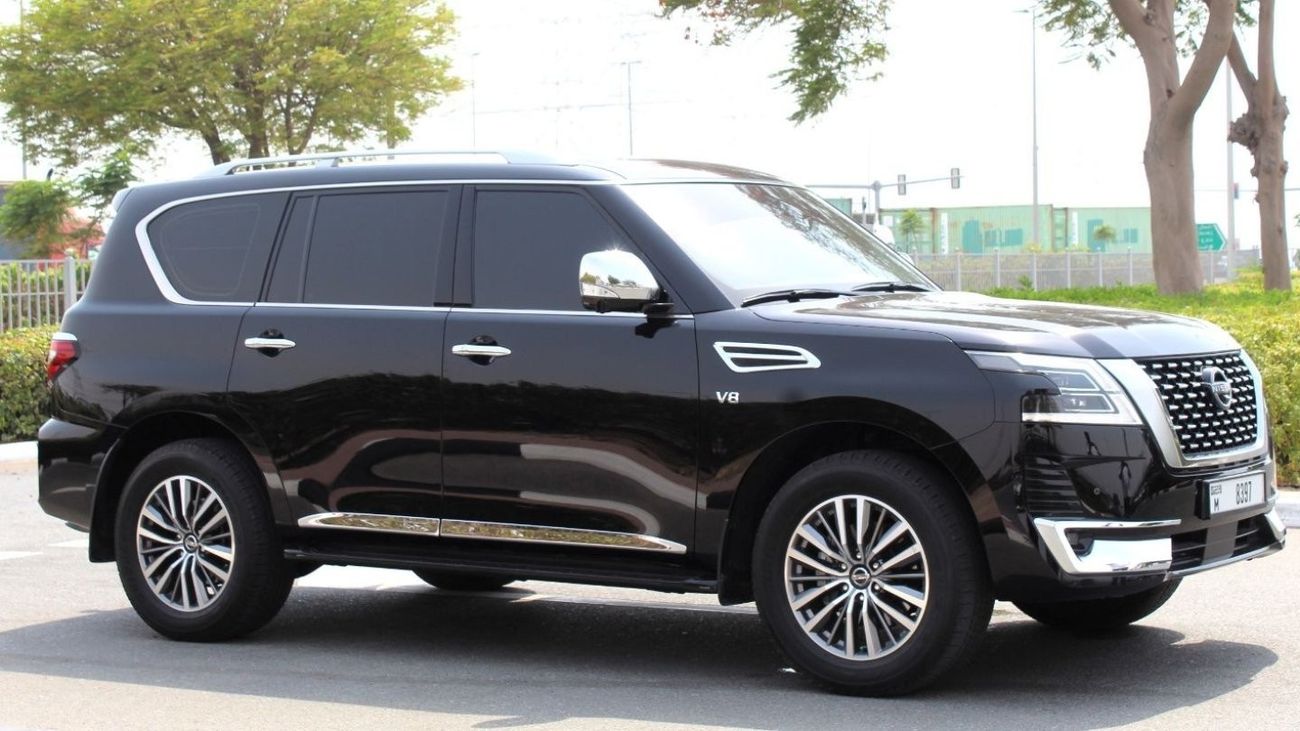 Nissan Patrol LE Platinum City GCC SPECS UNDER AGENCY  UNLIMITED KM WARRANTY