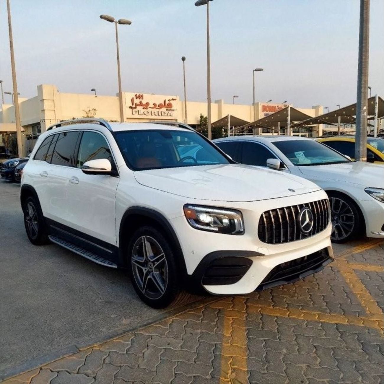 مرسيدس بنز GLB 250 4MATIC