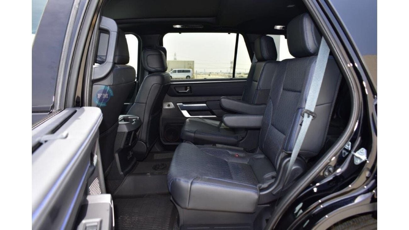 تويوتا سيكويا Platinum Hybrid