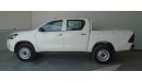 Toyota Hilux 2.4 LTR DIESEL 4X4 M/T