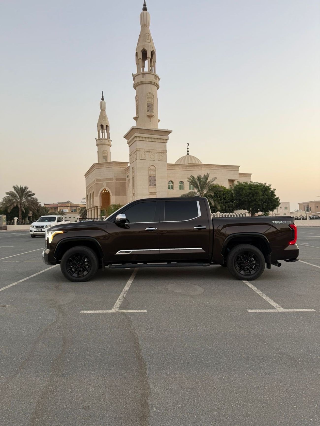 تويوتا تاندرا 1794 Edition Trd off road package