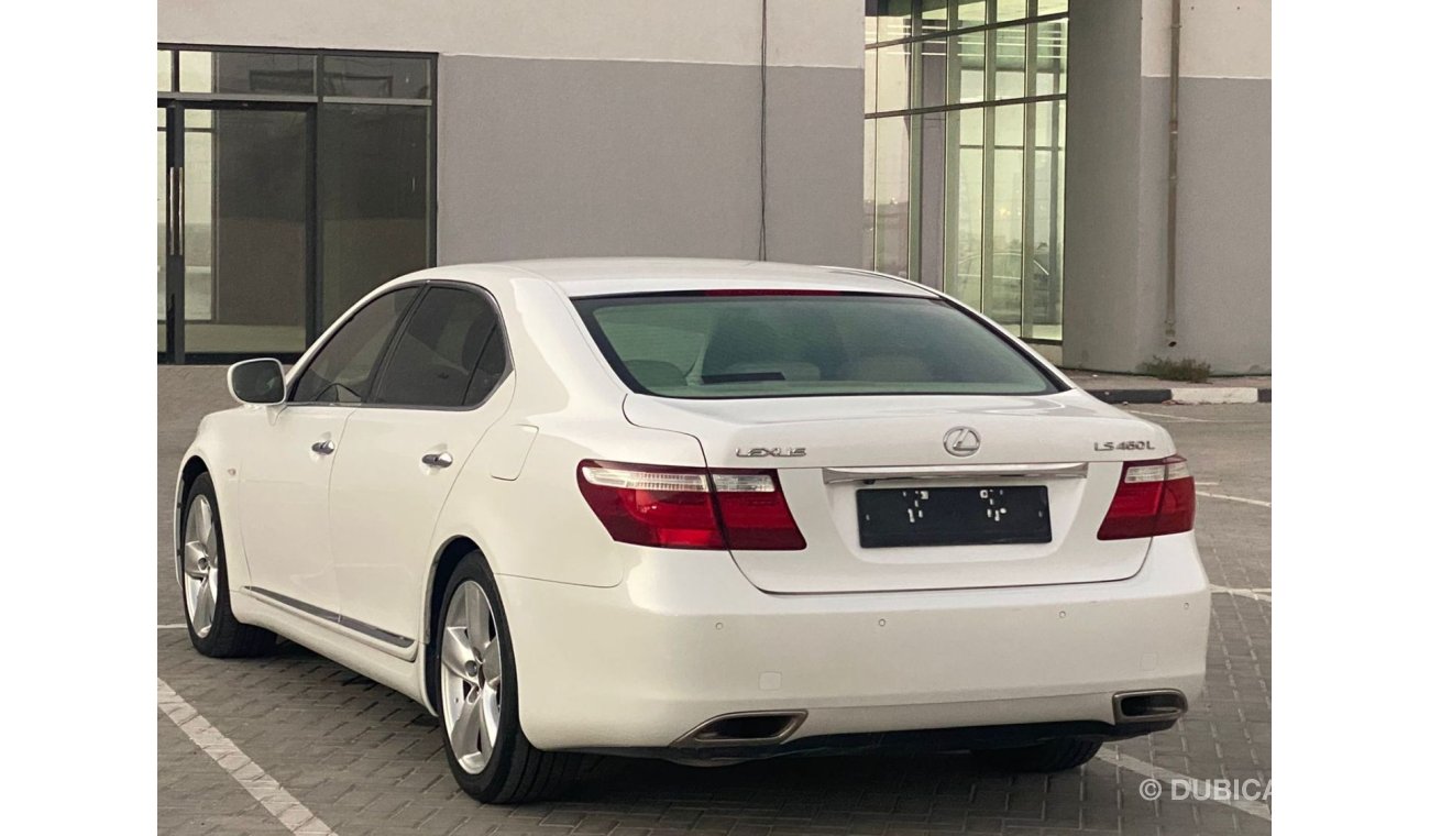 Lexus LS460