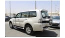 Mitsubishi Pajero GLS Mid ACCIDENTS FREE - GCC - ORIGINAL PAINT - MID OPTION - PERFECT CONDITION INSIDE OUT