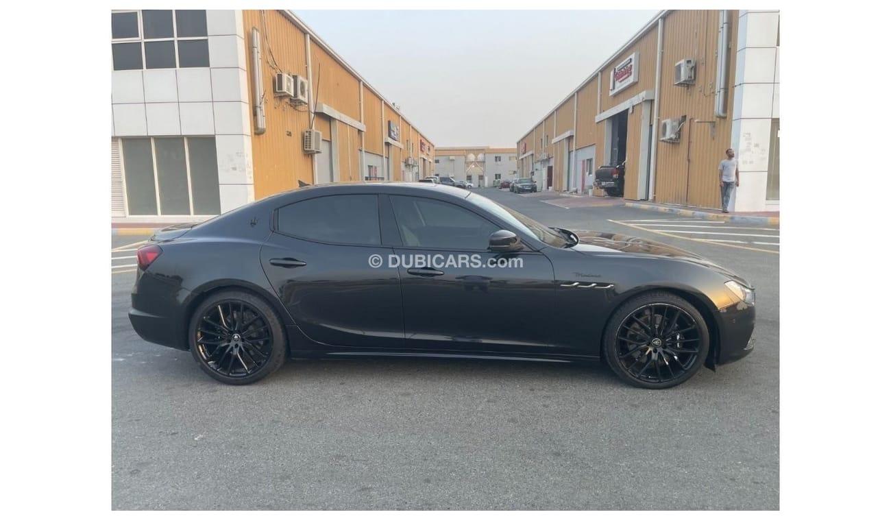 Maserati Ghibli Modena model 2022 3L RWD - Full option / SUPER CLEAN