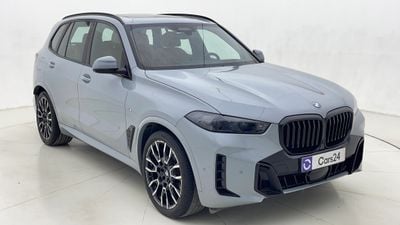 بي أم دبليو X5 XDRIVE 4OI M SPORT PRO 3 | بدون دفعة مقدمة | اختبار القيادة في المنزل