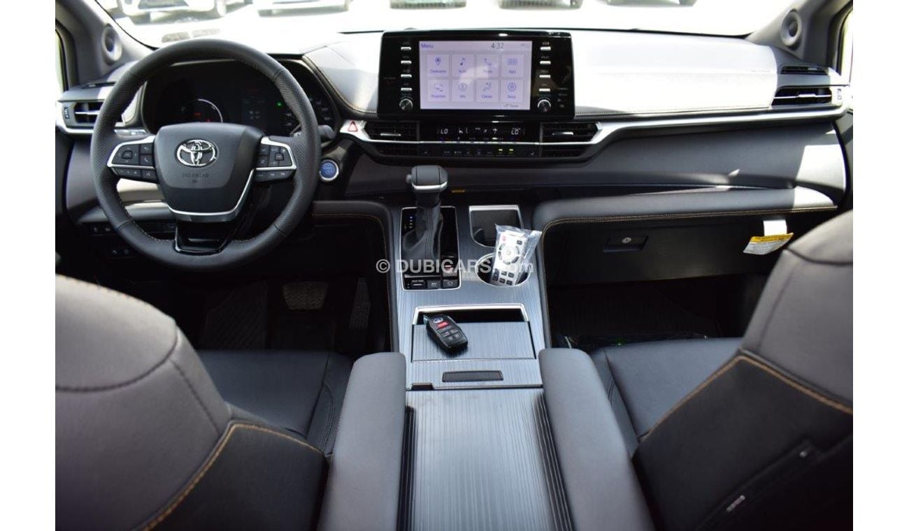 Toyota Sienna XLE Woodland Edition Hybrid 2.5L AWD AT