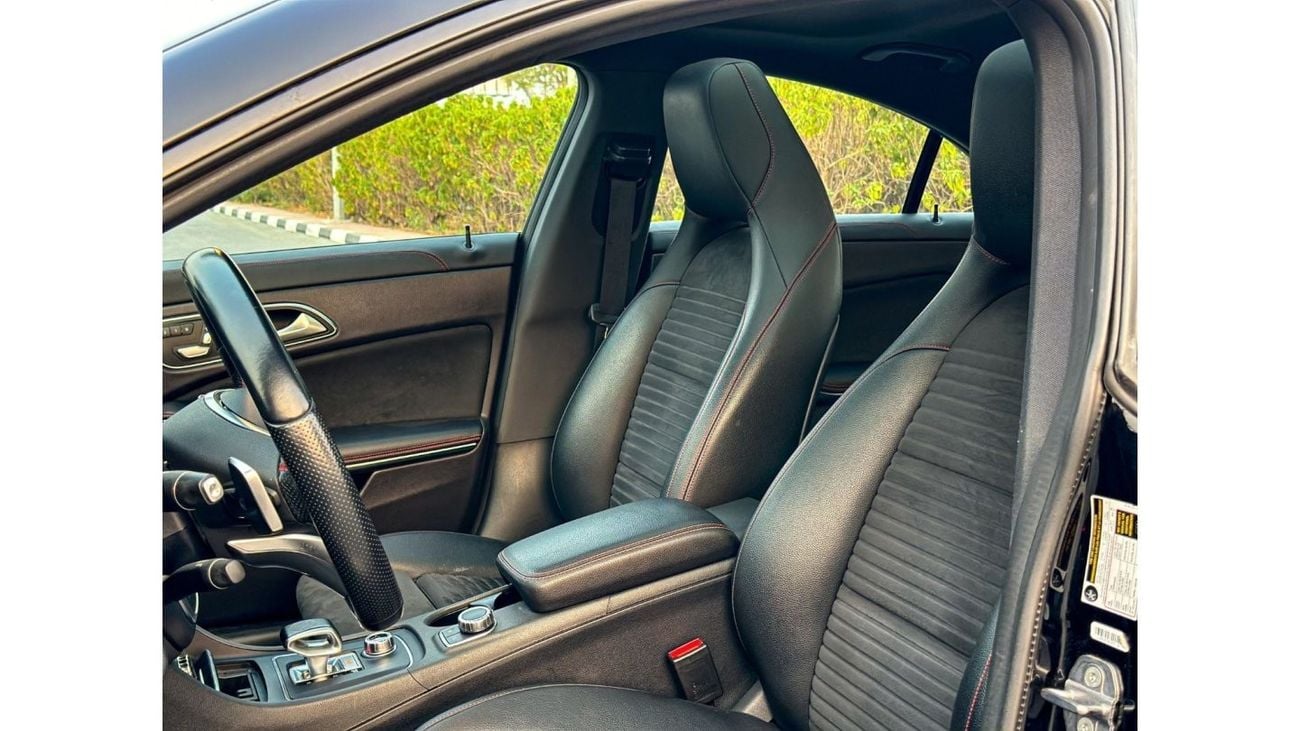 مرسيدس بنز CLA 45 AMG Std Std