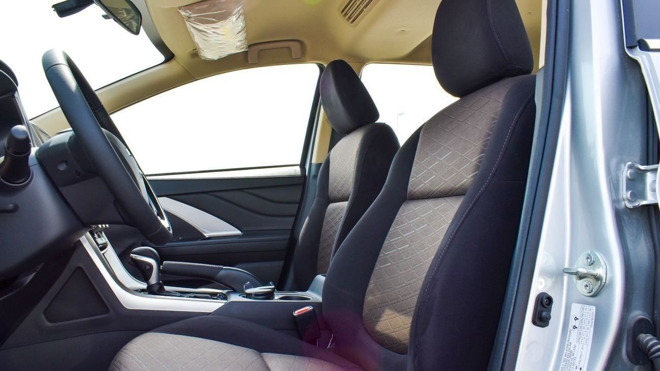 ميتسوبيشي إكسباندر كروس Brand New Mitsubishi XpanderCross 2025 1.5L A/T FWD|Petrol|Silver/Black |XPANDER-CR-25| FOR EXPORT O