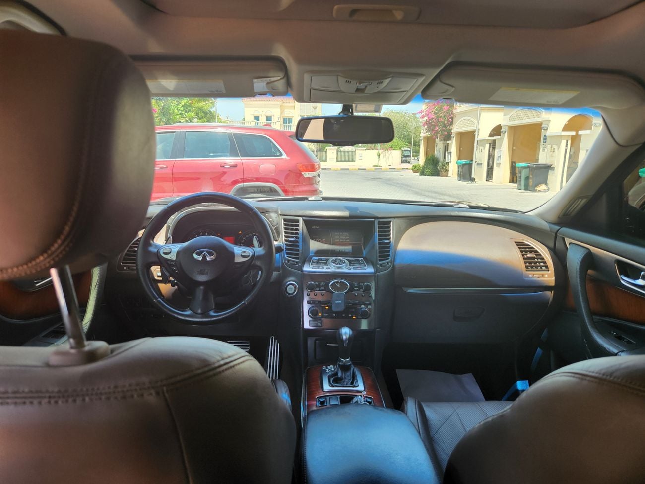 إنفينيتي FX35 Sport