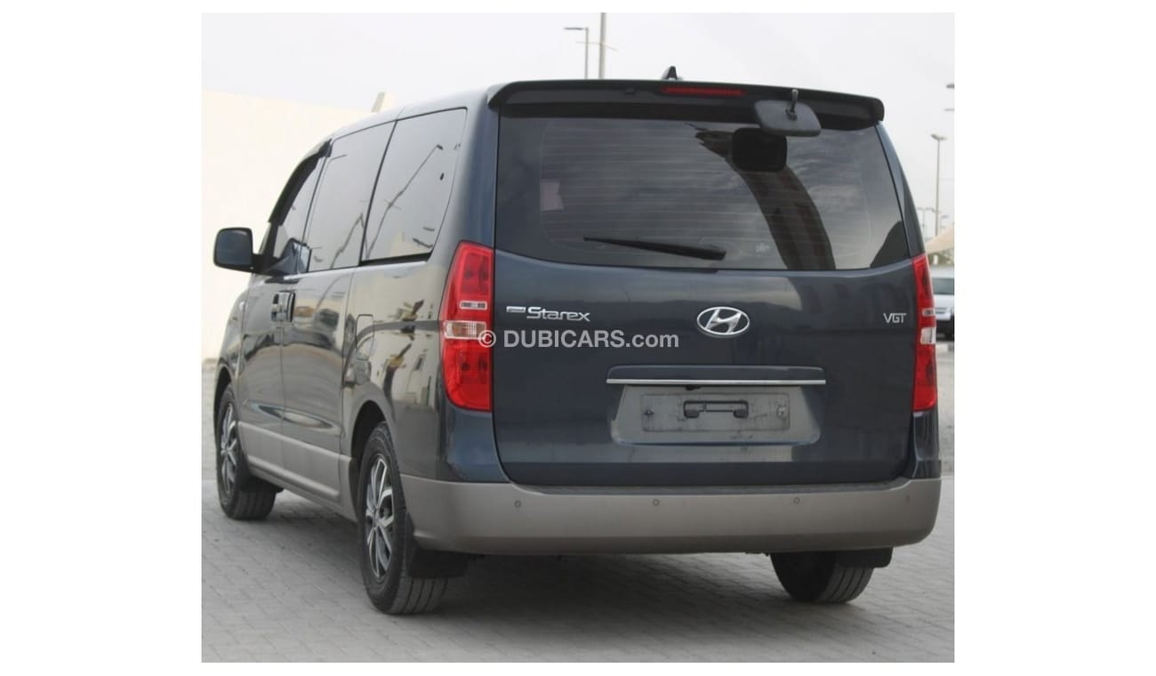 هيونداي جراند ستاريكس هيونداى جراند استاركس 2018 فل اوبشن رمادى وارد كوريا بحالة ممتازة بدون حوادث