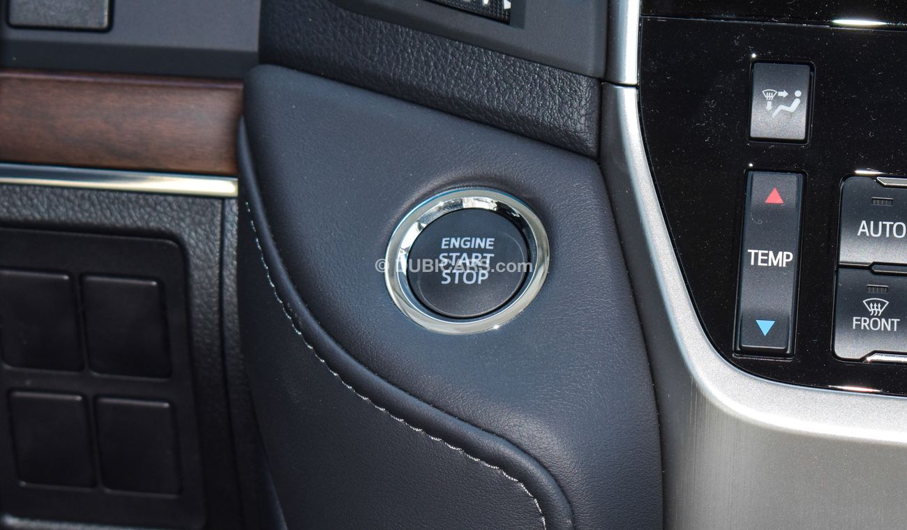 Toyota Land Cruiser VX 5.7 V8