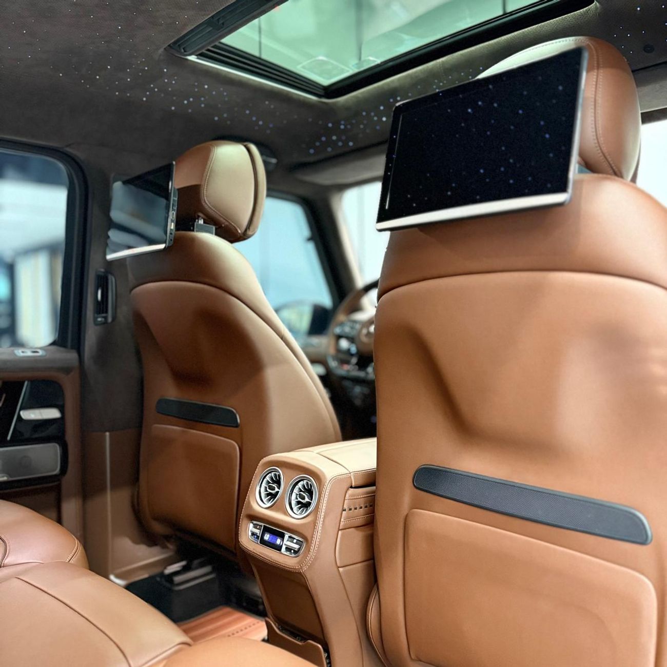 برابوس 700 - مرسيدس AMG G 63 | Full Brabus Conversion | High-Performance Luxury SUV