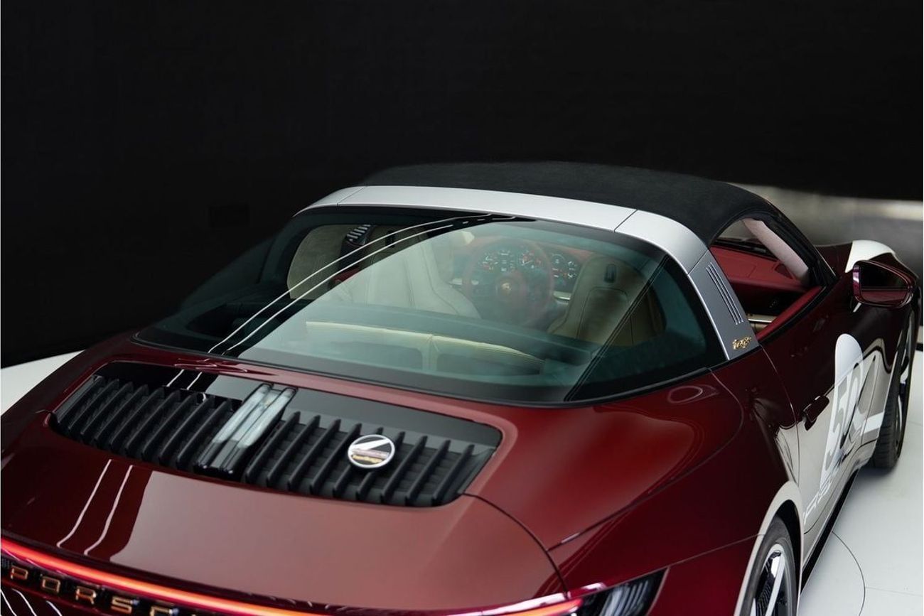 Porsche 911 Targa 4S Heritage 3.0L Targa