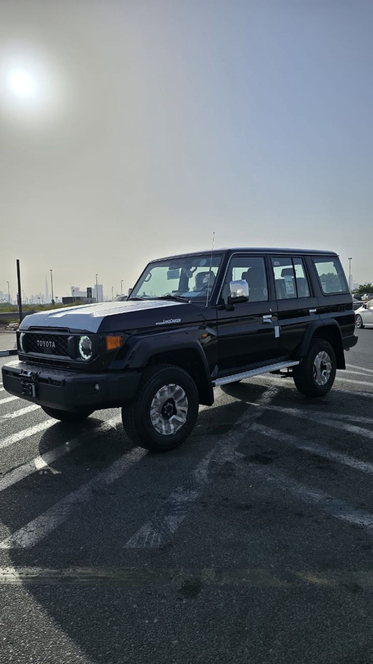 Toyota Land Cruiser 70 HT VXR 4.0L HARDTOP 5 DOORS