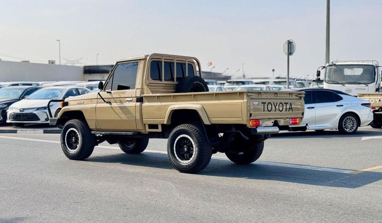 Toyota Land Cruiser Pick Up SINGLE CABIN | BULL BAR WITH LED LIGHTS | RHD | 1985 | (MT) | 4WD | 4.0L PETROL ENGINE