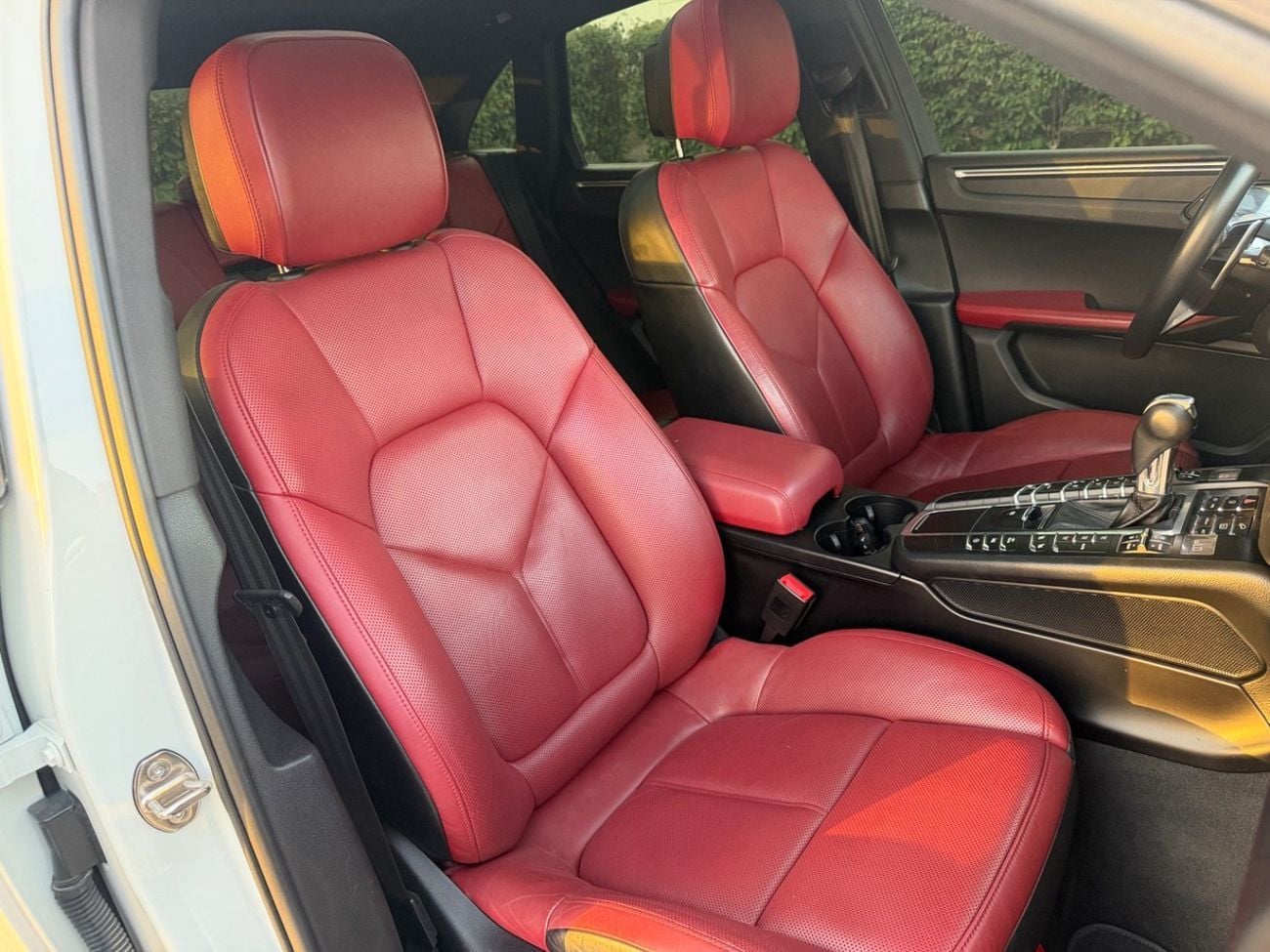 Porsche Macan S T 2.0L (260 HP)