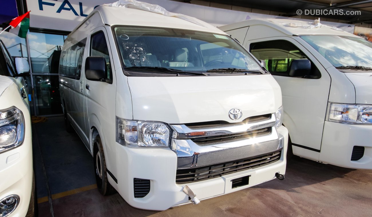 Toyota Hiace GL 2.5L Diesel 16 Seats