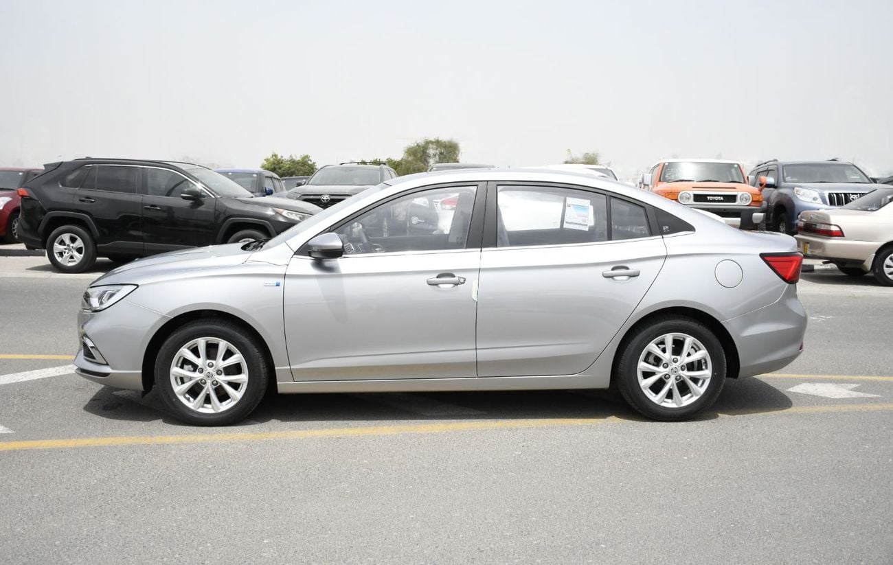 أم جي 5 1.5L Comfort (local 10 % )