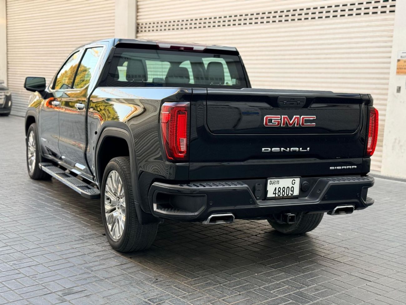 جي أم سي سييرا SIERRA 2022 GCC LOW MILEGE