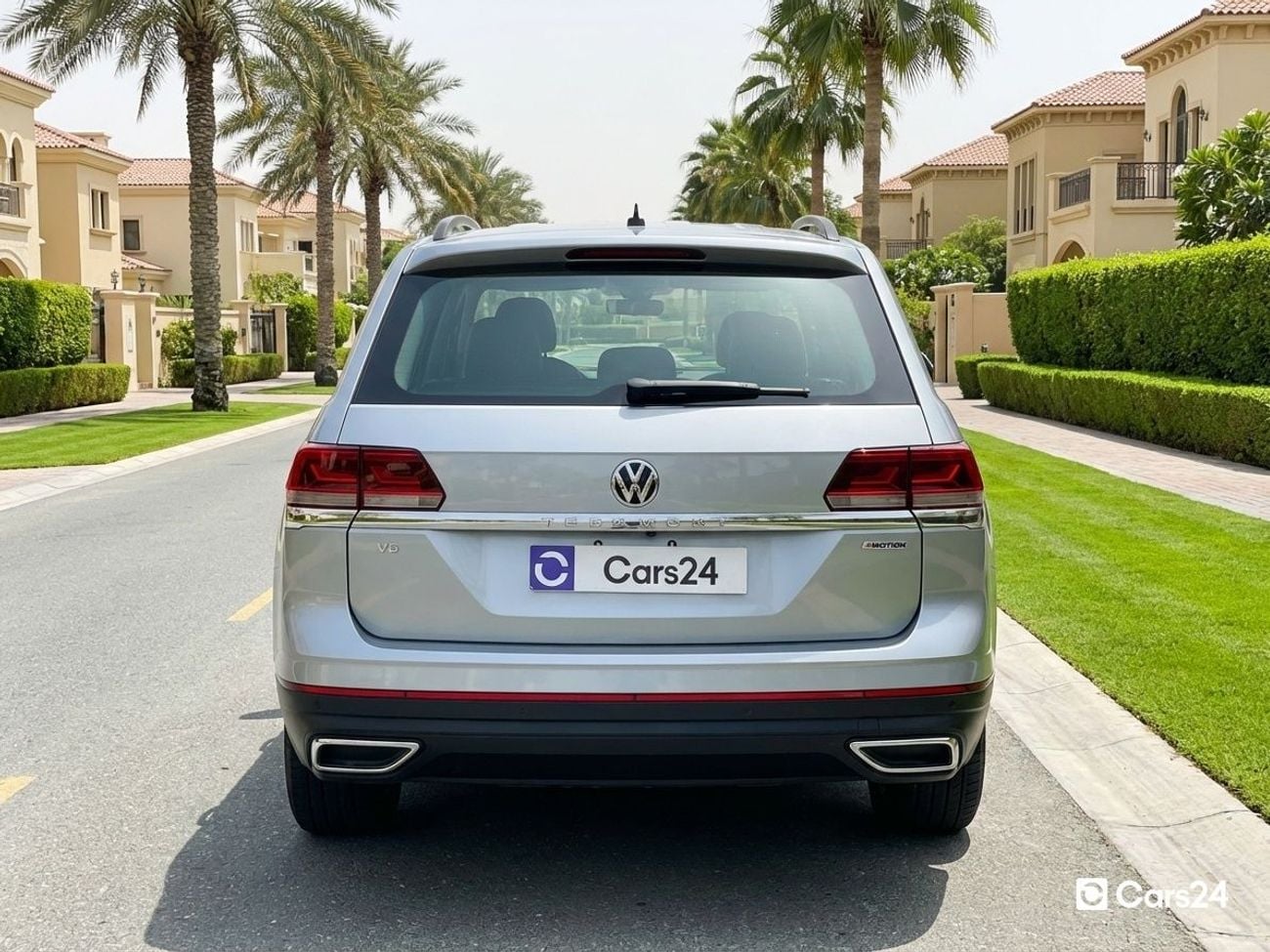 Volkswagen Teramont 3.6L 2023 | 0 DP | 1176/Month | 30 Day Return | Service History