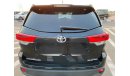 Toyota Highlander XLE VERY NEAT AND CLEAN. READY TO DRIVE