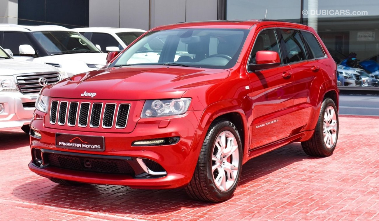 جيب جراند شيروكي SRT8 6.4 L