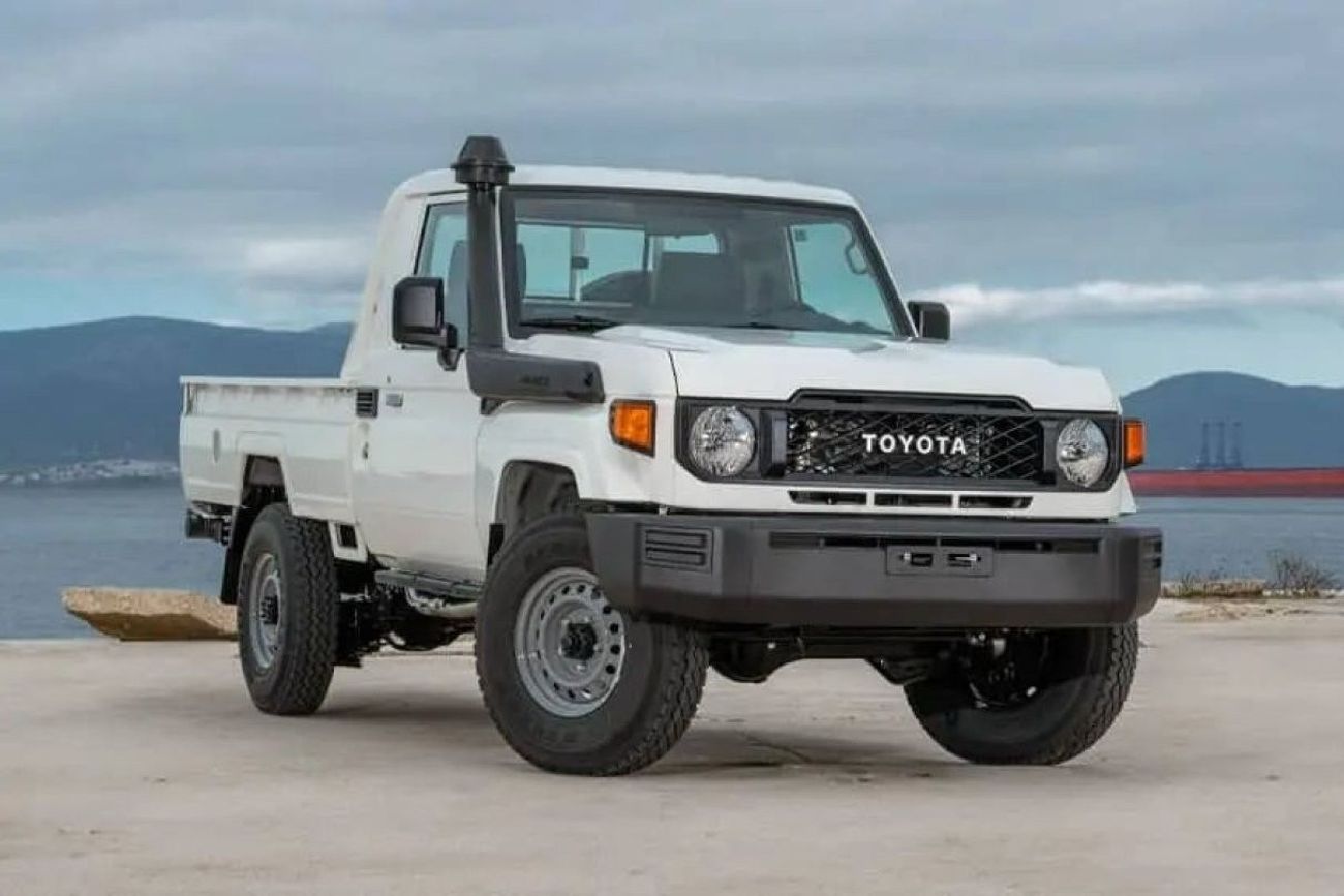 تويوتا لاند كروزر بيك آب Toyota LC 79 4.2l Diesel SC - M/T - Fog Lamp - Snorkel