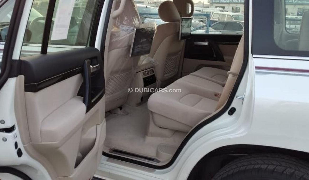 تويوتا لاند كروزر Land Cruiser GX.R V8