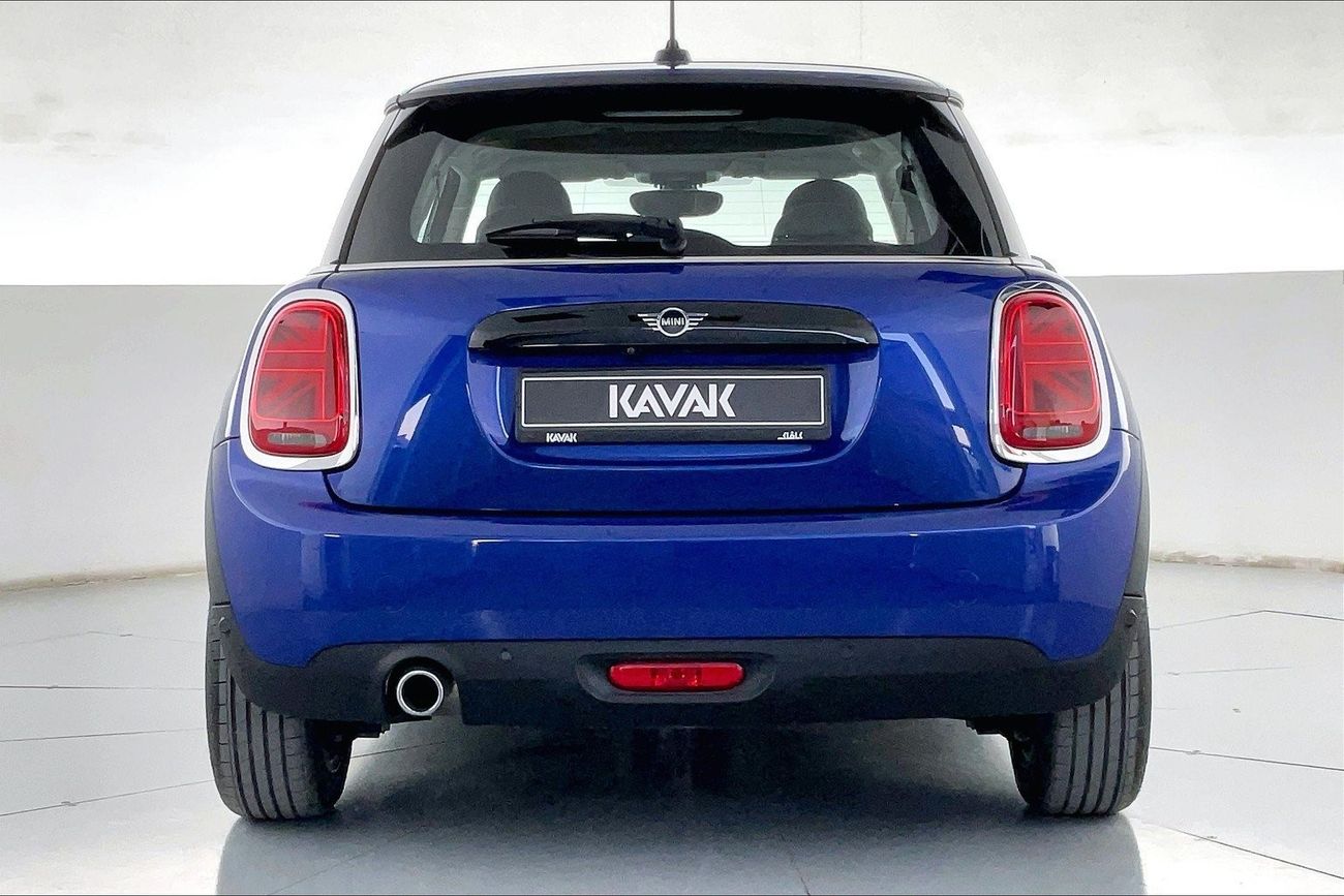 ميتسوبيشي مونتيرو GLS Premium | عرض العيد الحصري | خالية من أضرار الفيضانات