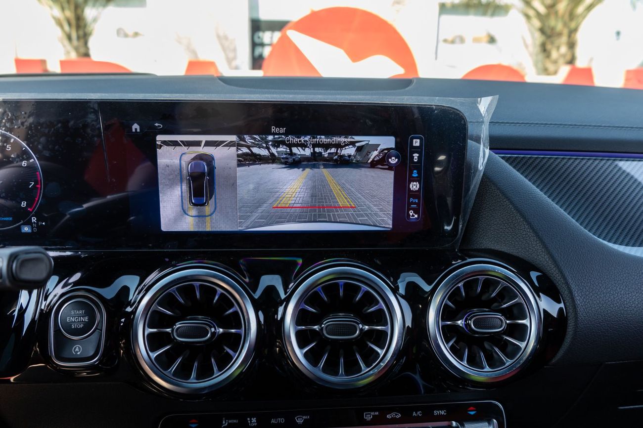 Mercedes-Benz GLA 35 AMG 4MATIC