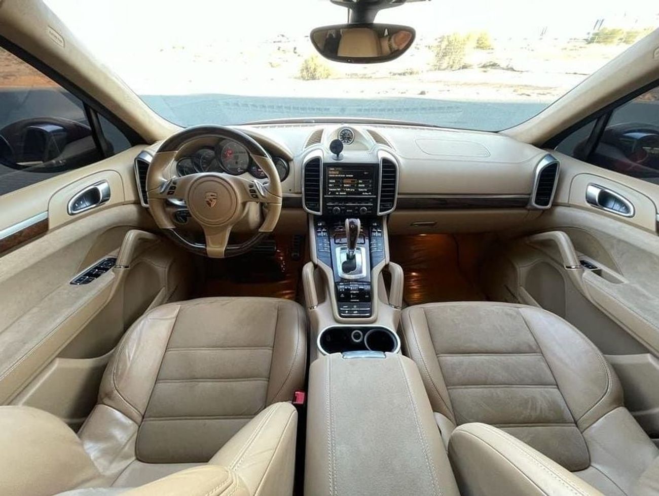 Porsche Cayenne GTS 4.8L GTS / قابل للتصدير الى سوريا /  GCC / ORIGINAL PAINT / NO ACCIDENTS / ACTIVE EXHAUST