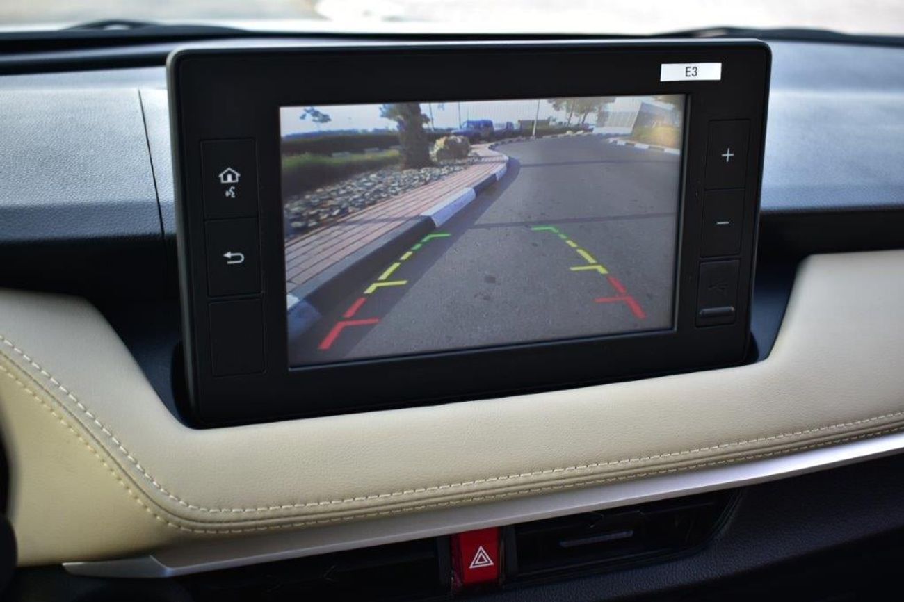 Toyota Yaris 1.5L 5 SEATER AT