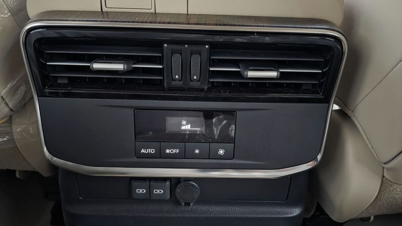 Toyota Land Cruiser TOYOTA GXR-V2 HEV 3.5L TT  MODEL YEAR 2026 COLOR BLACK
