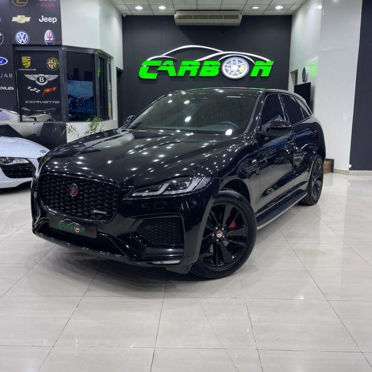 Jaguar F Pace R-Dynamic Black P250 2.0L