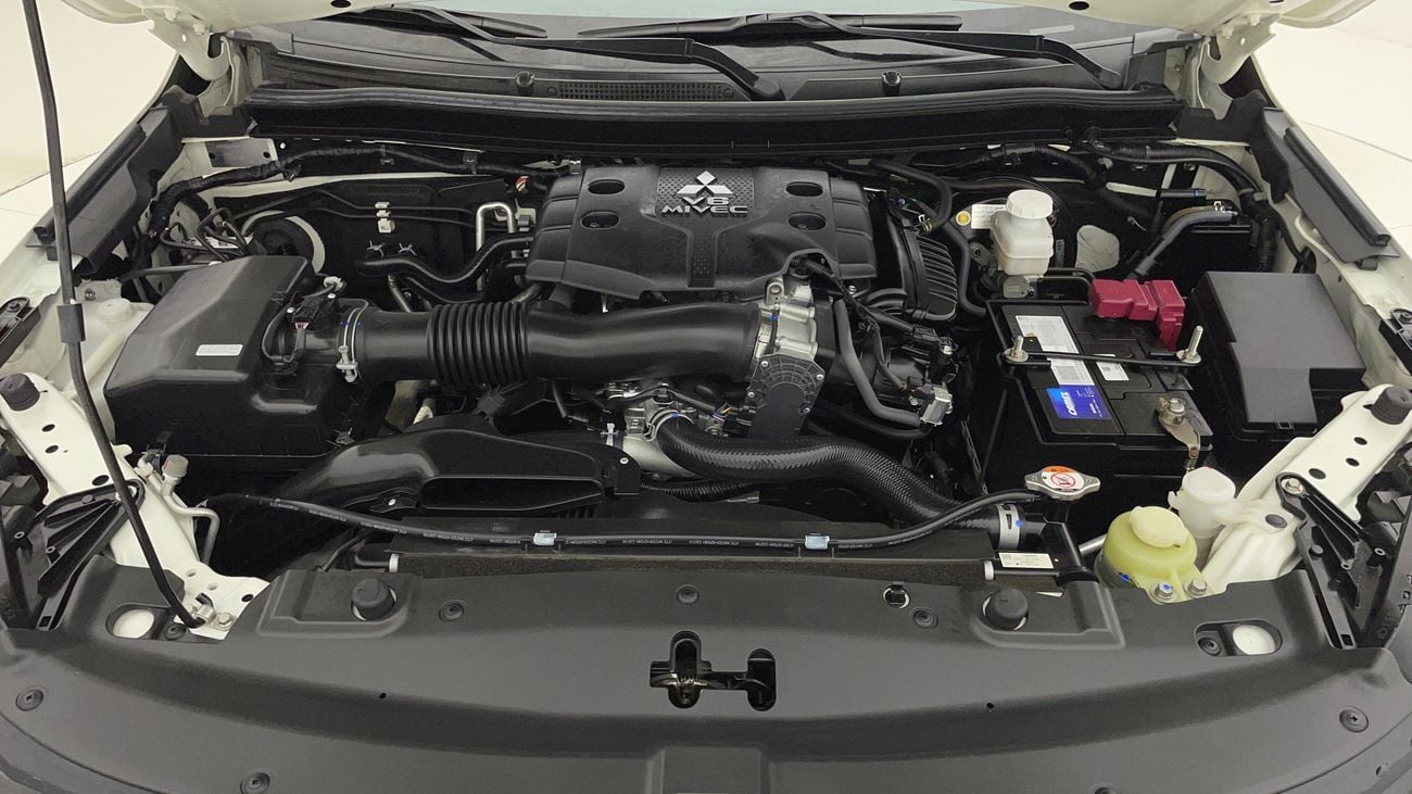 ميتسوبيشي مونتيرو سبورت PRIME EDITION 3 | بدون دفعة مقدمة | اختبار القيادة في المنزل