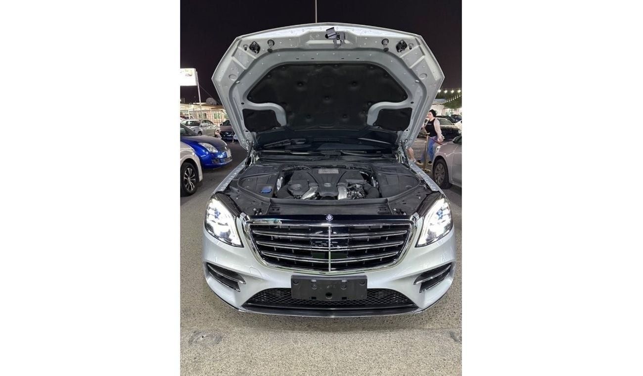 Mercedes Maybach S550 Maybach mercedes-benz s550 4Matic in excellent condition on panorama on leather full full 360 camera 2014