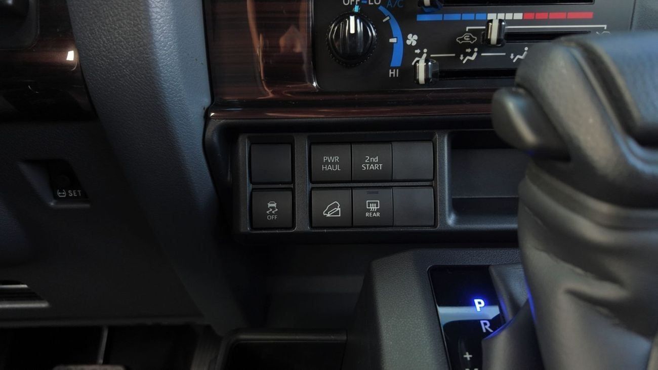 Toyota Land Cruiser 2024 Toyota Land Cruiser 70 Series Hardtop | 4.0L V6 | 228 HP | Automatic | 4x4 | GCC Specs