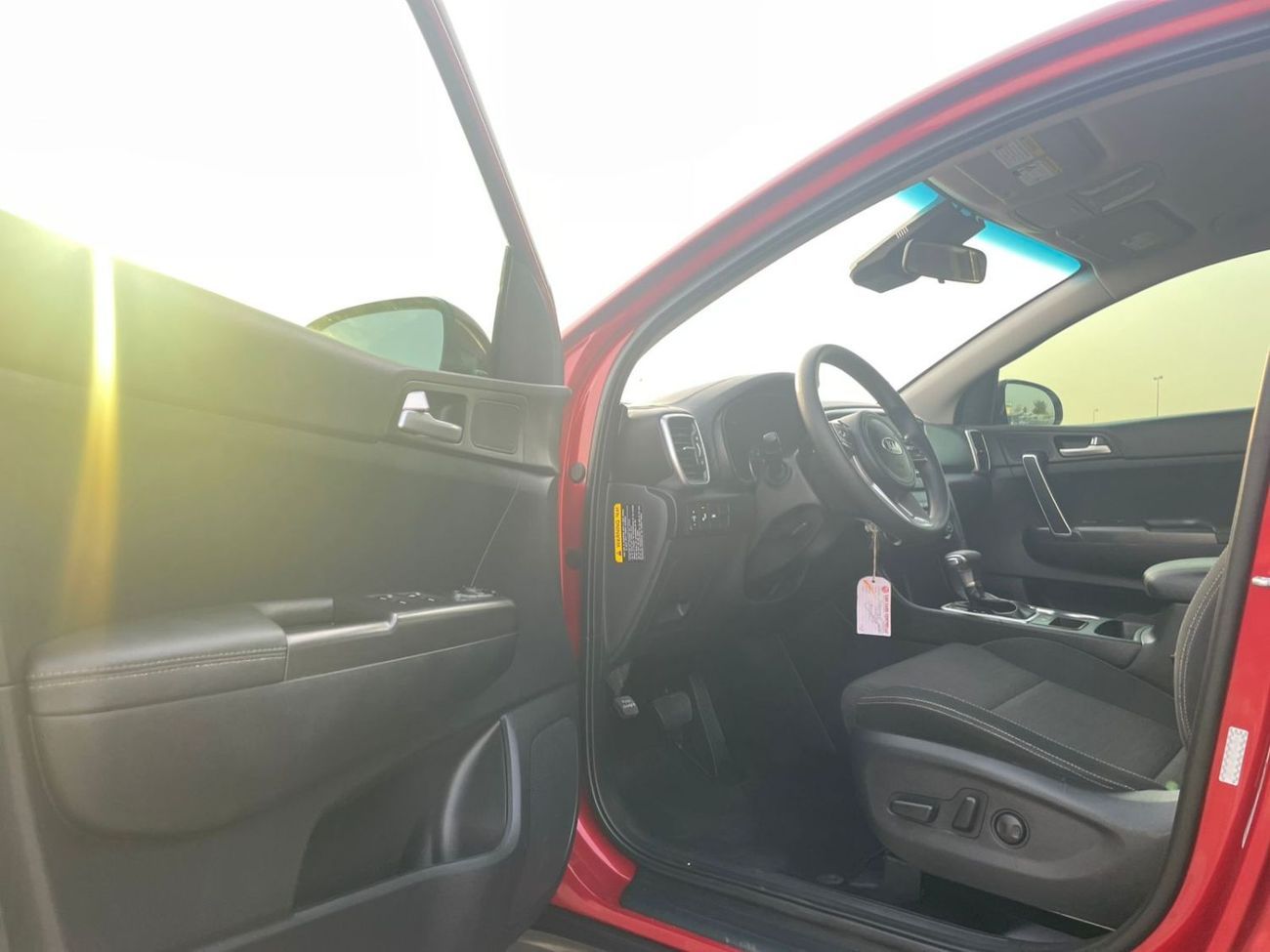 كيا سبورتيج 2021 Kia Sportage EX 2.4L V4 Push Start - Radar - Apple/Android Play MidOption+ -