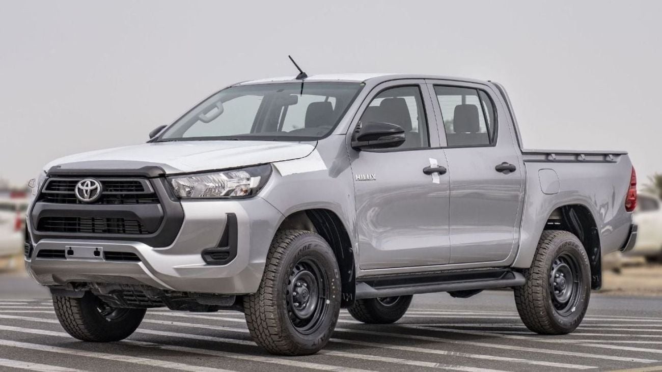 تويوتا هيلوكس Toyota Hilux 2.4 Manual Mid Option 2024