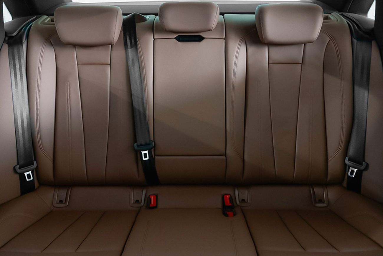 Audi A4 35 TFSI S Line 2.0L