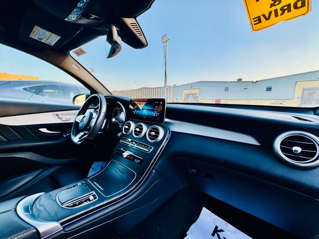 مرسيدس بنز GLC 300 AMG