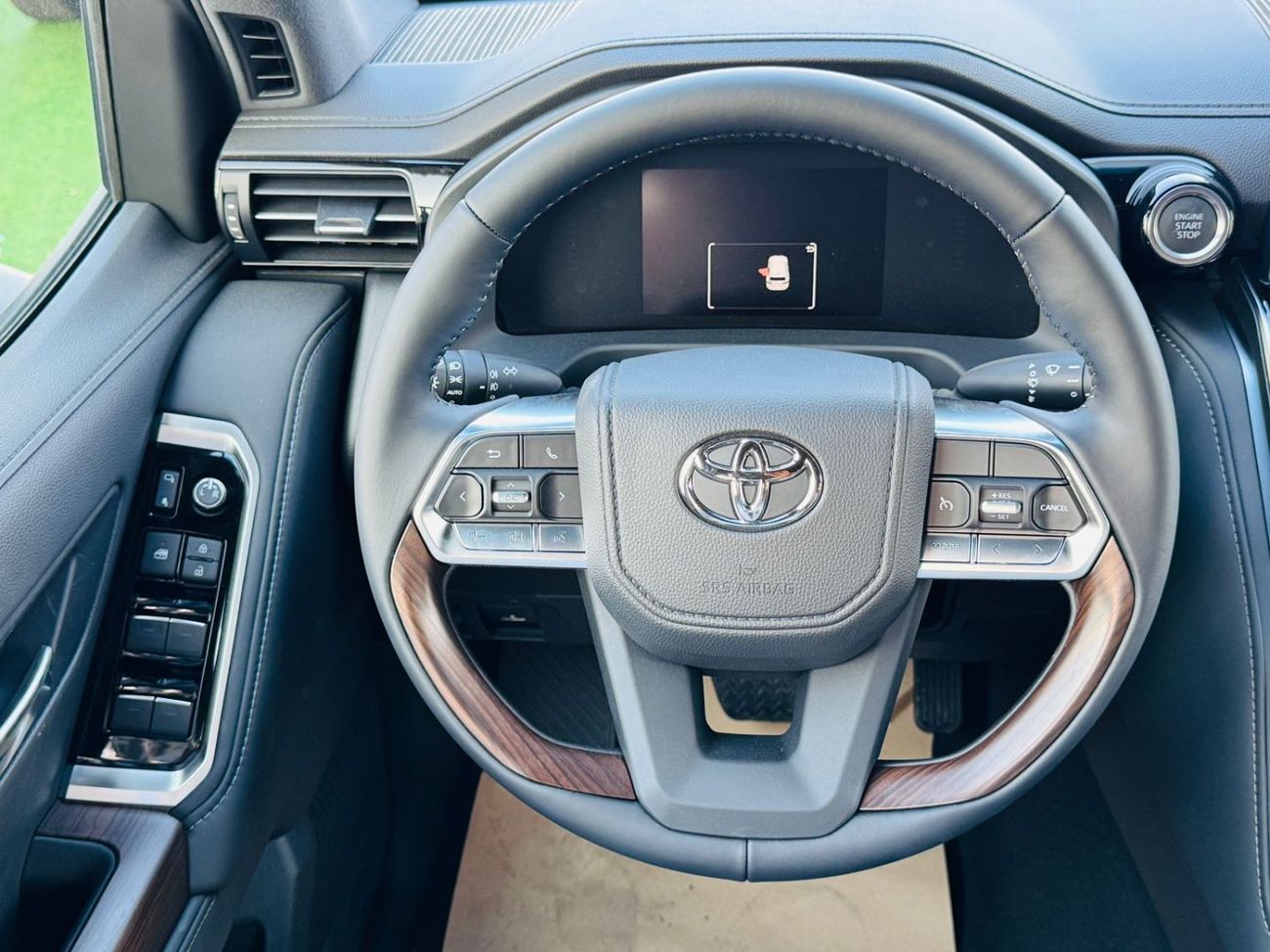 تويوتا لاند كروزر TOYOTA LAND CRUISER (300 SERIES) GXR 4.0L 2026