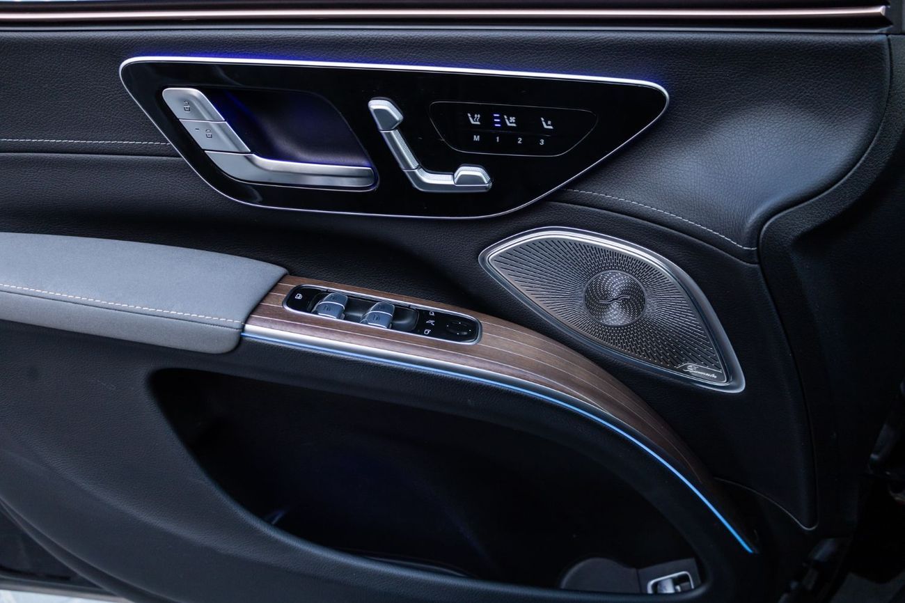 مرسيدس بنز EQS 580 SUV 4MATIC