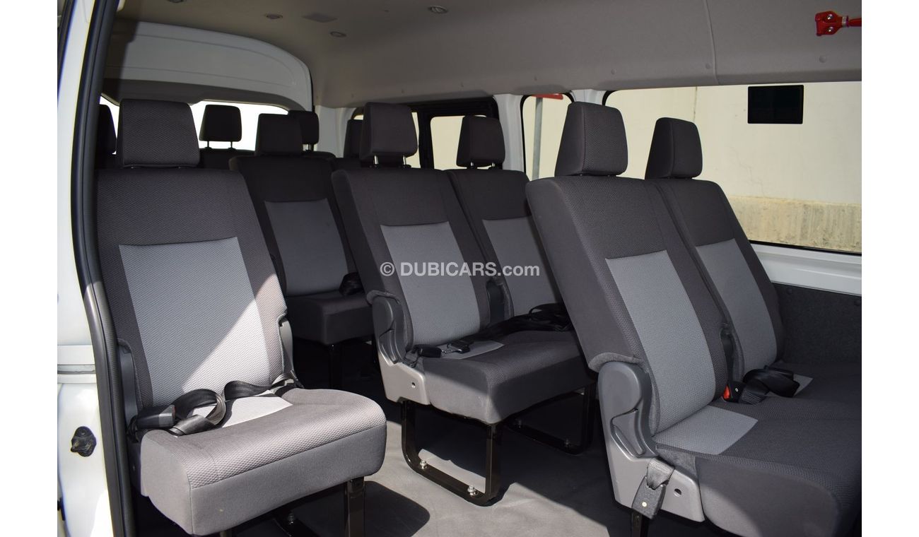 Toyota Hiace Commuter GL Toyota Hiace Highroof Bus 3.5 Ltr, Model:2020. Only done 43000 km