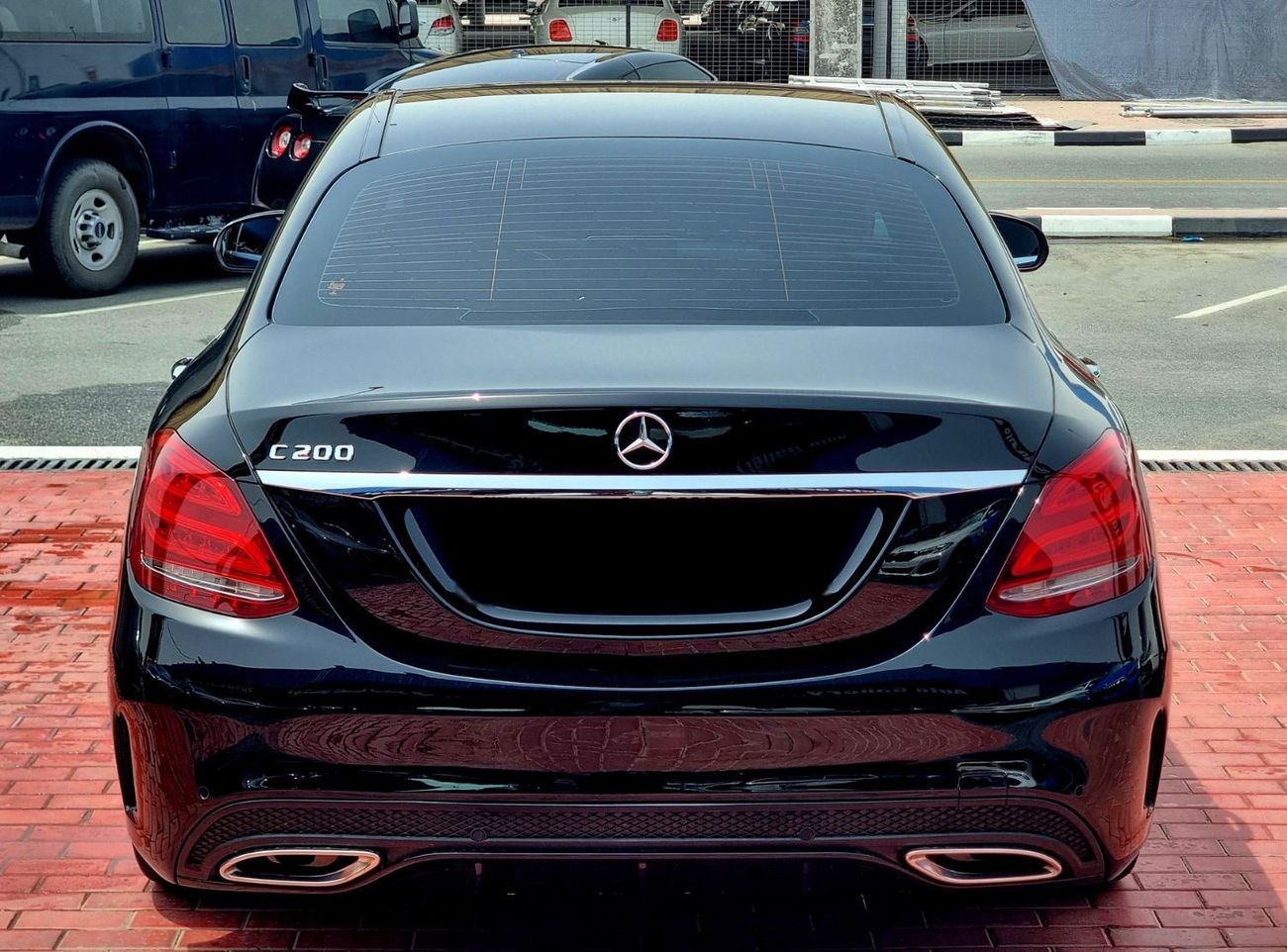 مرسيدس بنز C 200 AMG باك